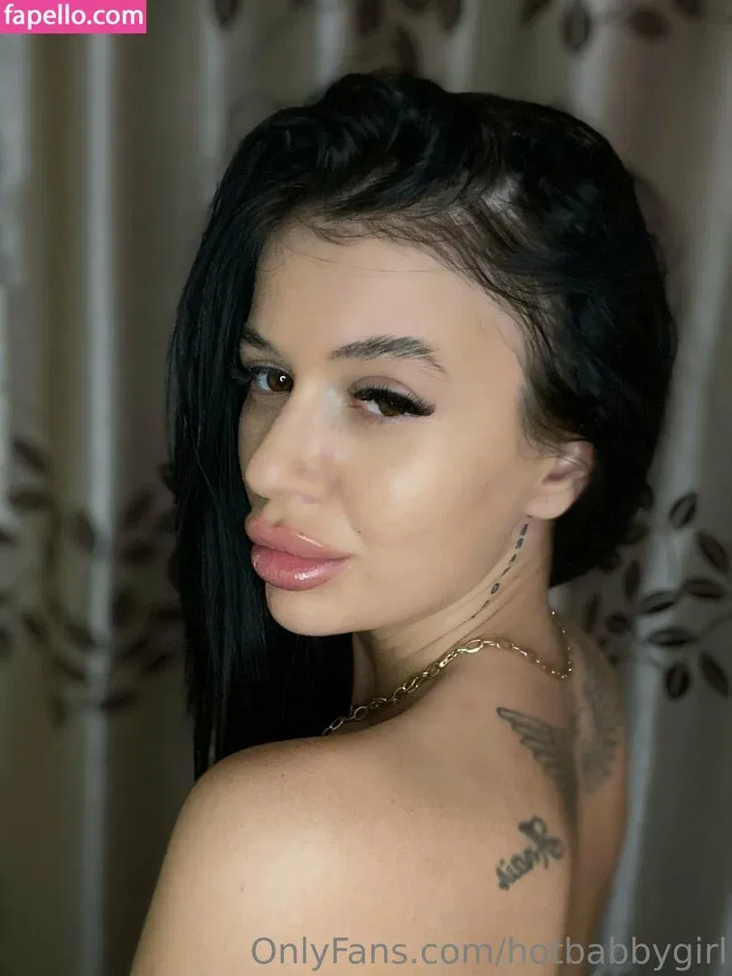 hotbabbygirl / hotbabygirl Onlyfans Photo Gallery 