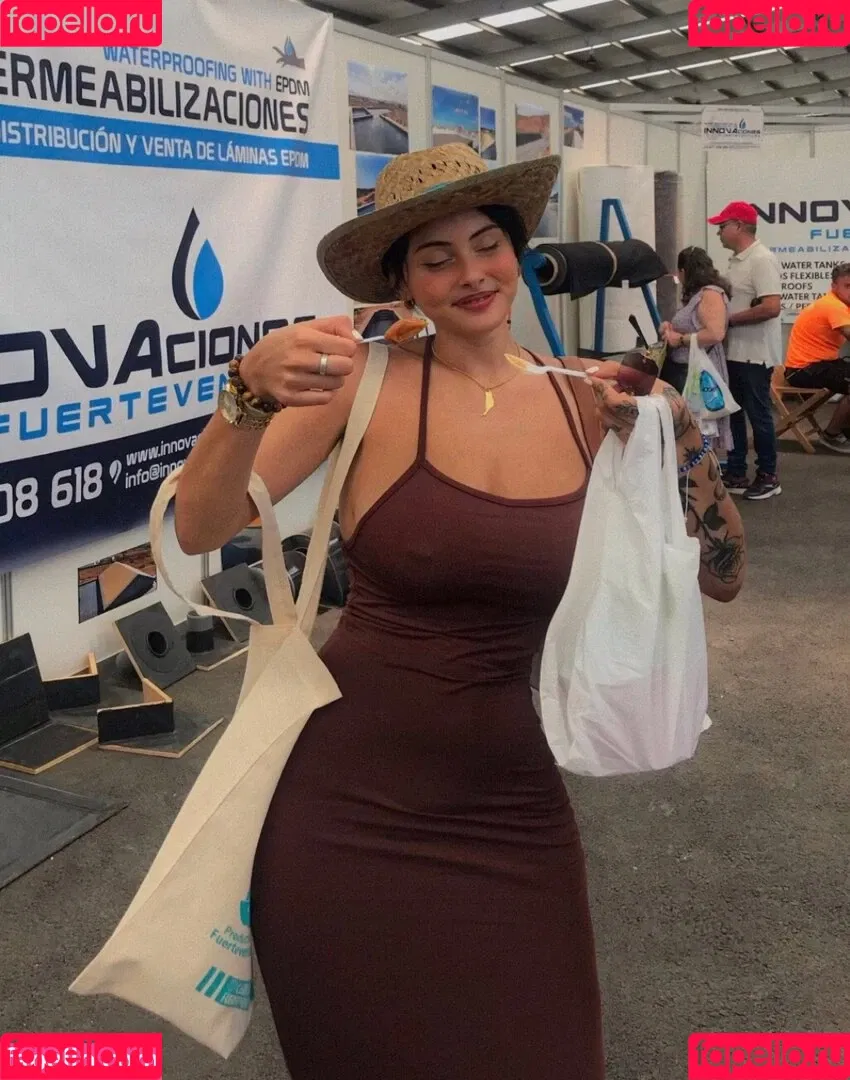 Paaaubg / pau98_ Onlyfans Photo Gallery 
