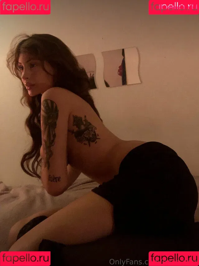Paaaubg / pau98_ Onlyfans Photo Gallery 