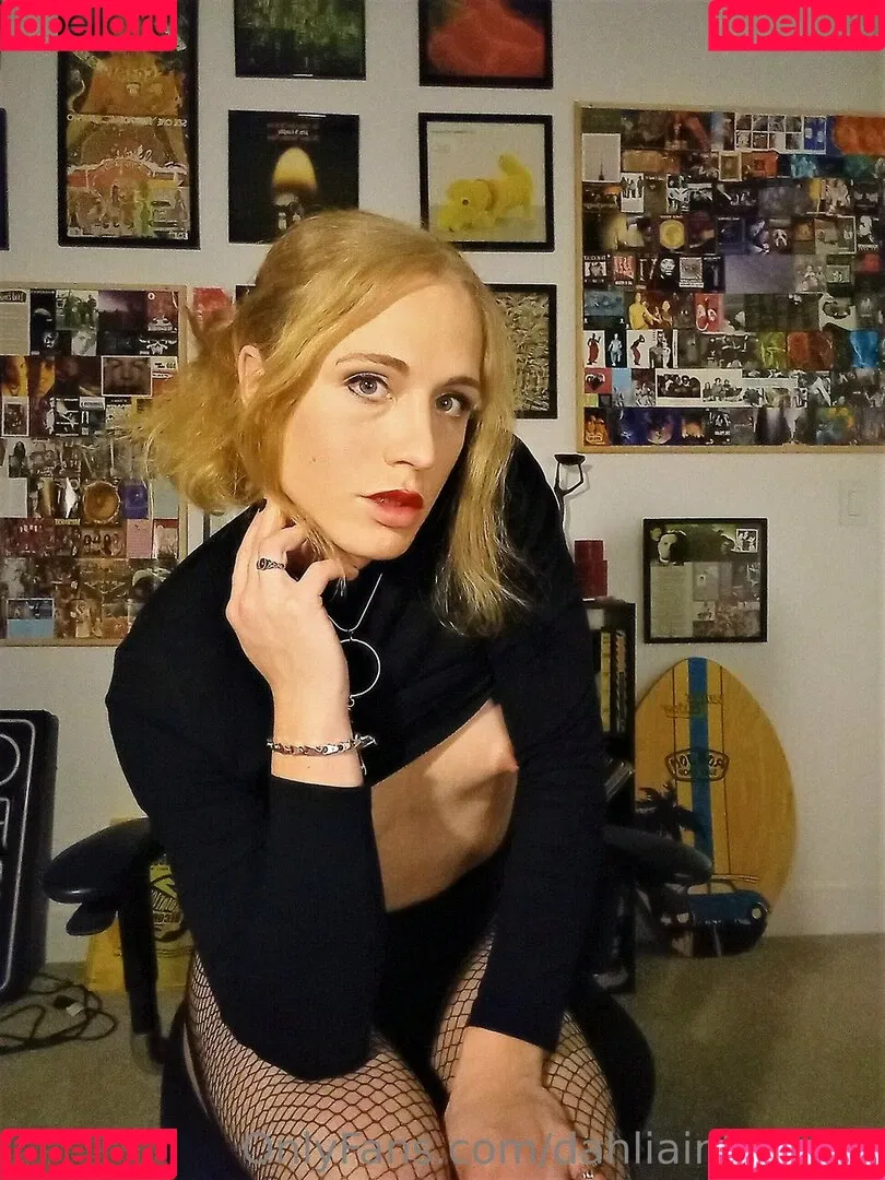 meddleblooms / minnablooms Onlyfans Photo Gallery 