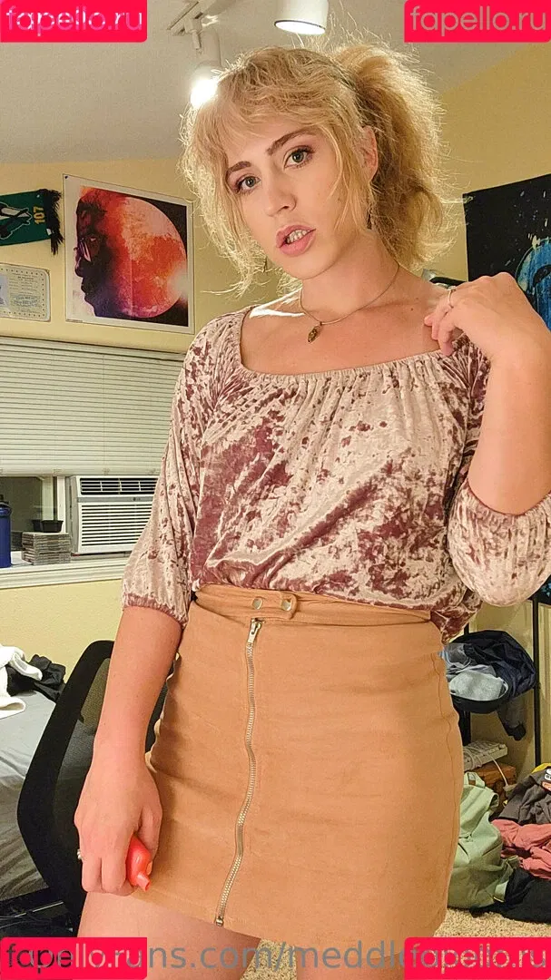 meddleblooms / minnablooms Onlyfans Photo Gallery 