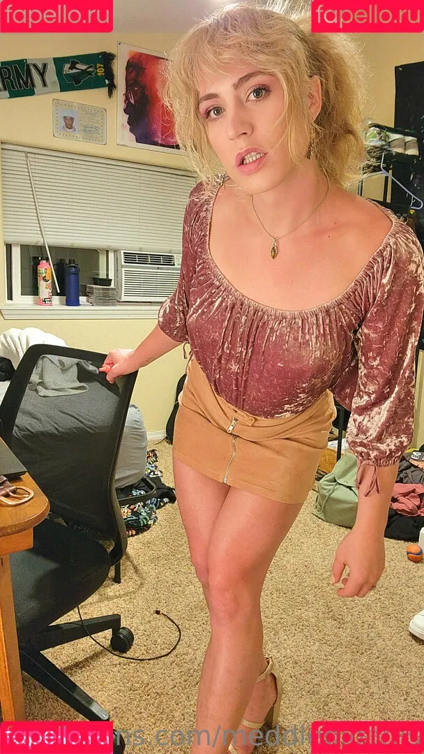 meddleblooms / minnablooms Onlyfans Photo Gallery 
