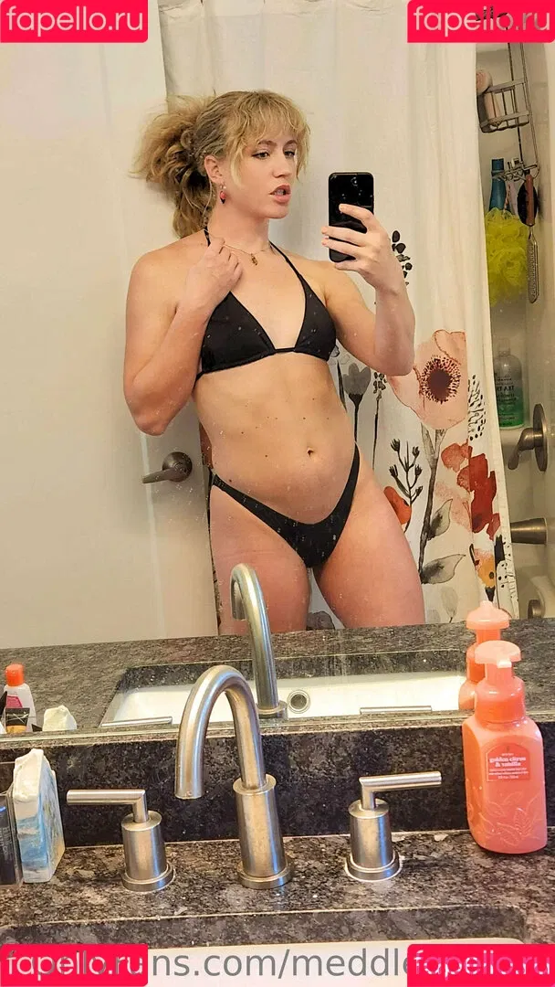 meddleblooms / minnablooms Onlyfans Photo Gallery 