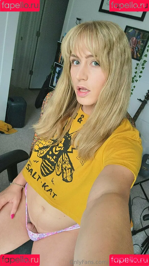 meddleblooms / minnablooms Onlyfans Photo Gallery 
