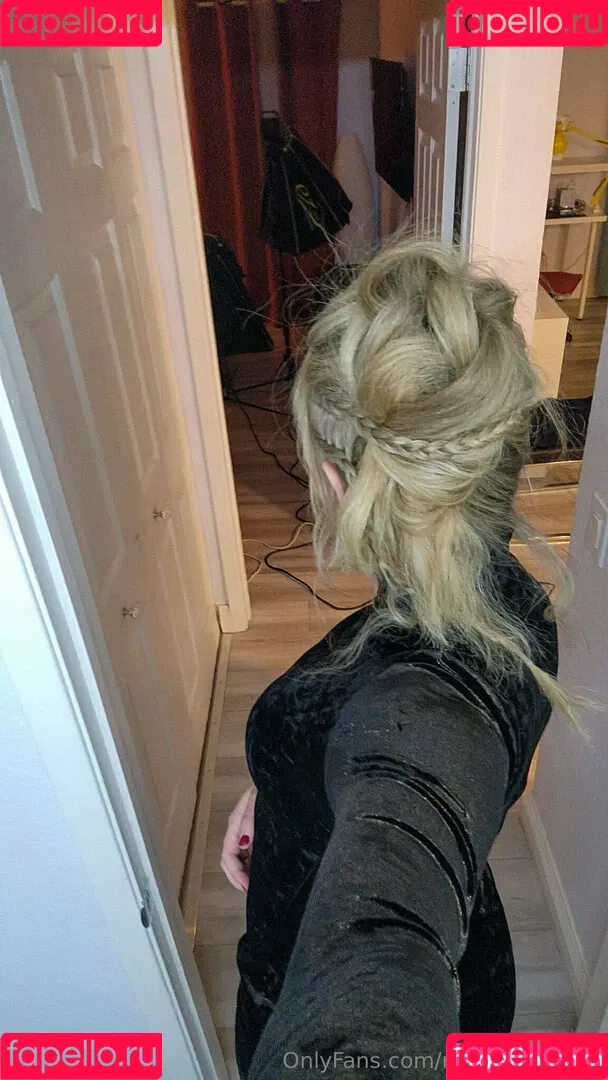 meddleblooms / minnablooms Onlyfans Photo Gallery 