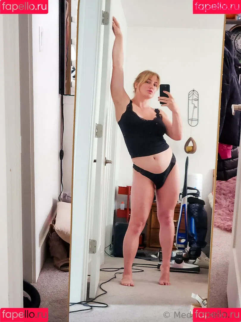 meddleblooms / minnablooms Onlyfans Photo Gallery 