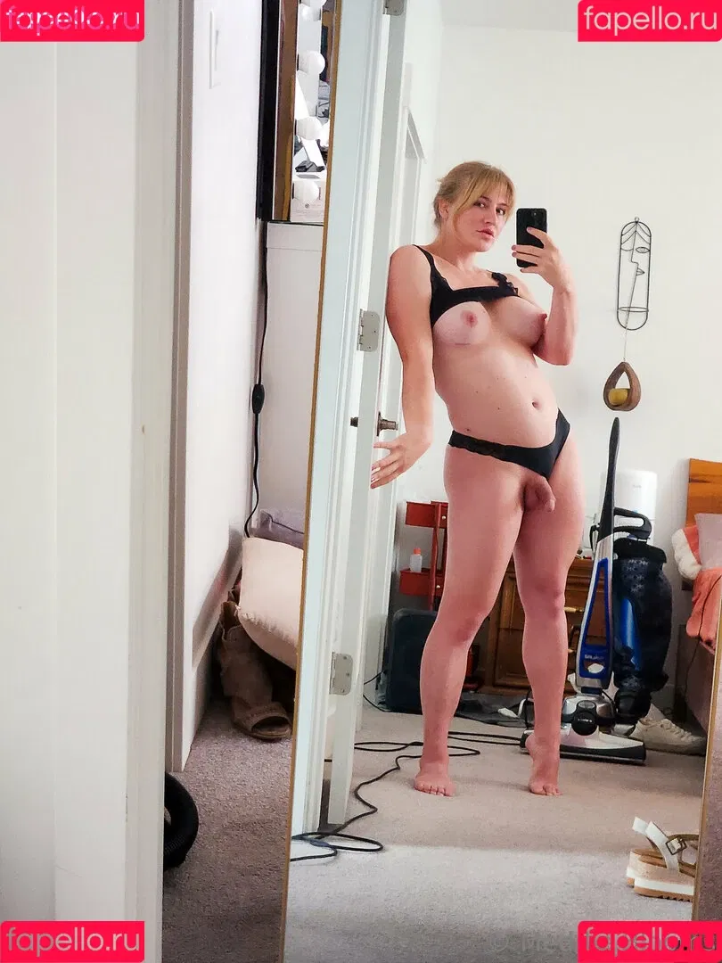 meddleblooms / minnablooms Onlyfans Photo Gallery 