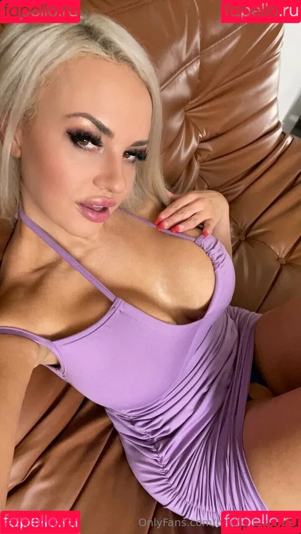 badbellaxo / badbellaxofree Onlyfans Photo Gallery 