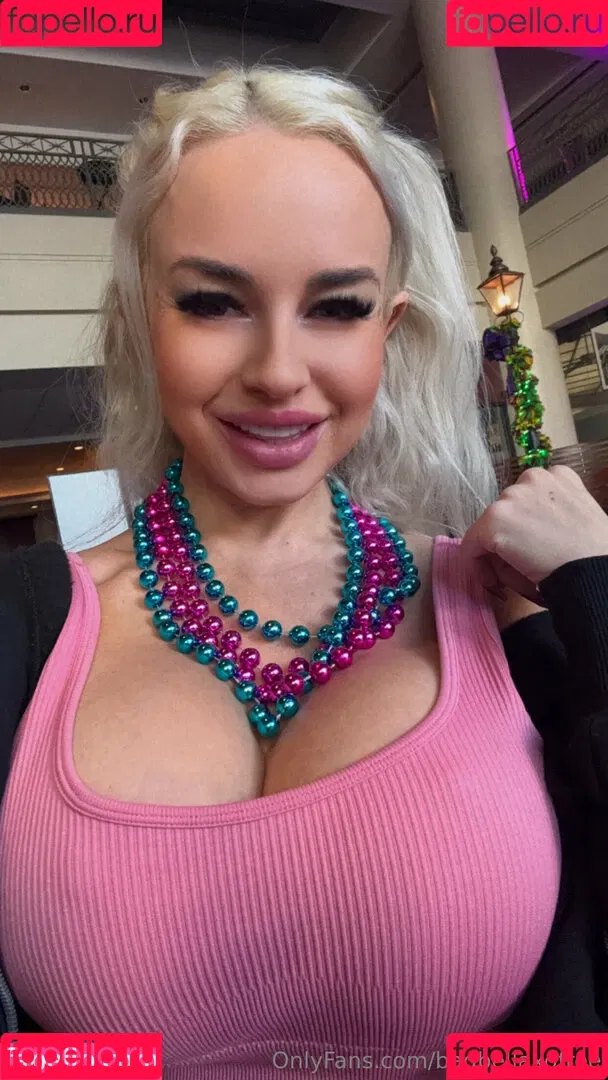 badbellaxo / badbellaxofree Onlyfans Photo Gallery 