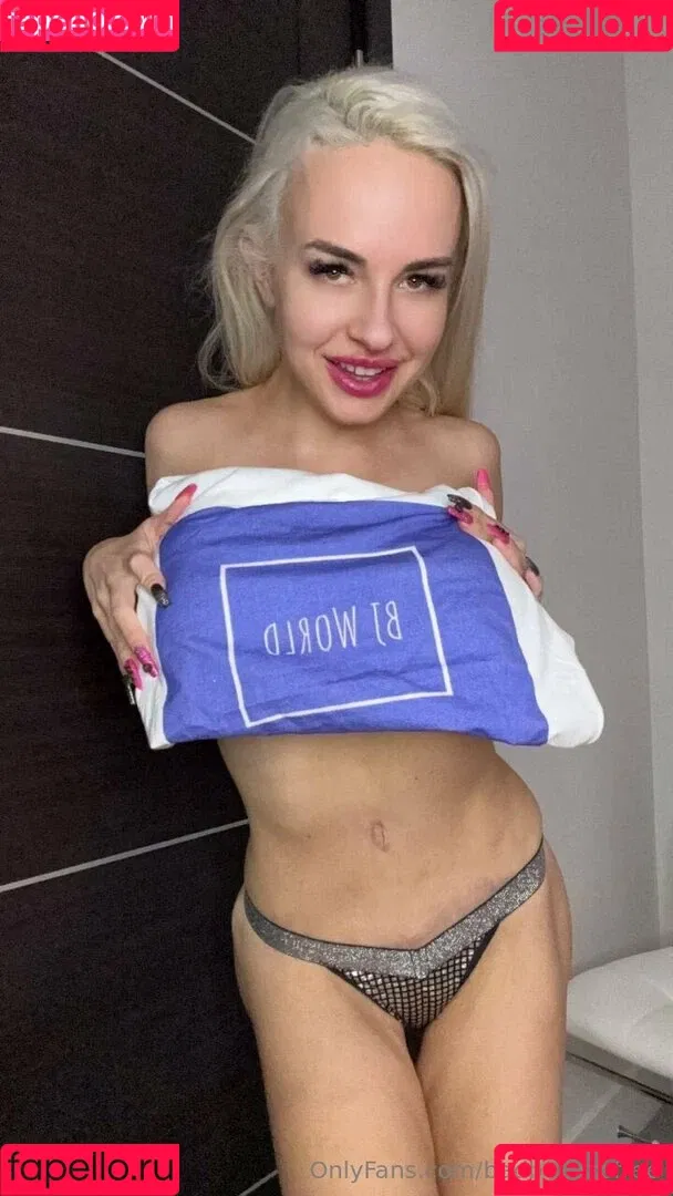 badbellaxo / badbellaxofree Onlyfans Photo Gallery 