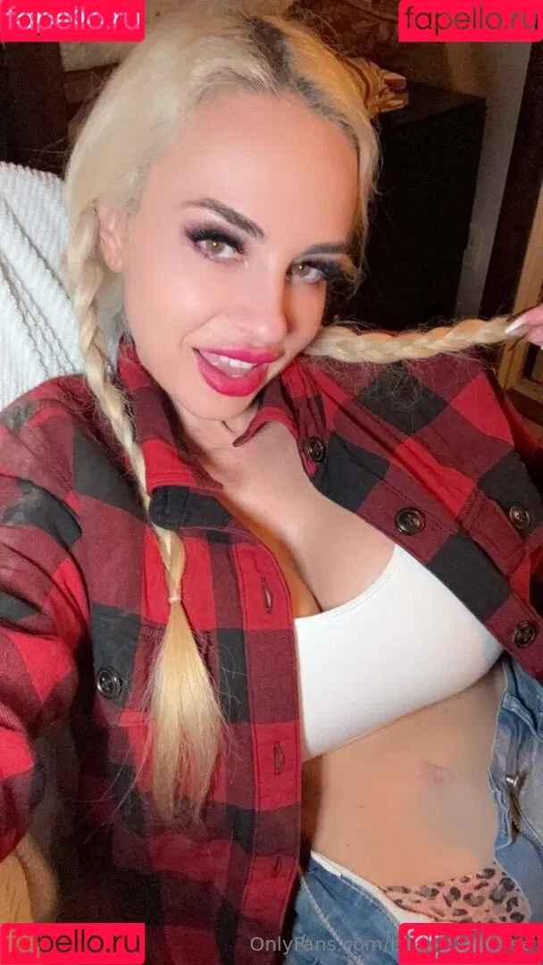 badbellaxo / badbellaxofree Onlyfans Photo Gallery 
