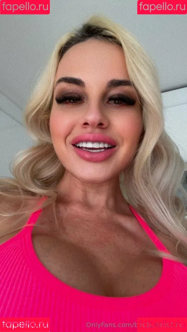 badbellaxo / badbellaxofree Onlyfans Photo Gallery 