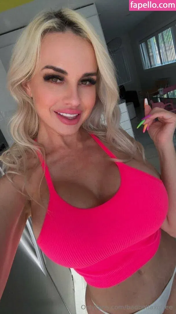 badbellaxo / badbellaxofree Onlyfans Photo Gallery 