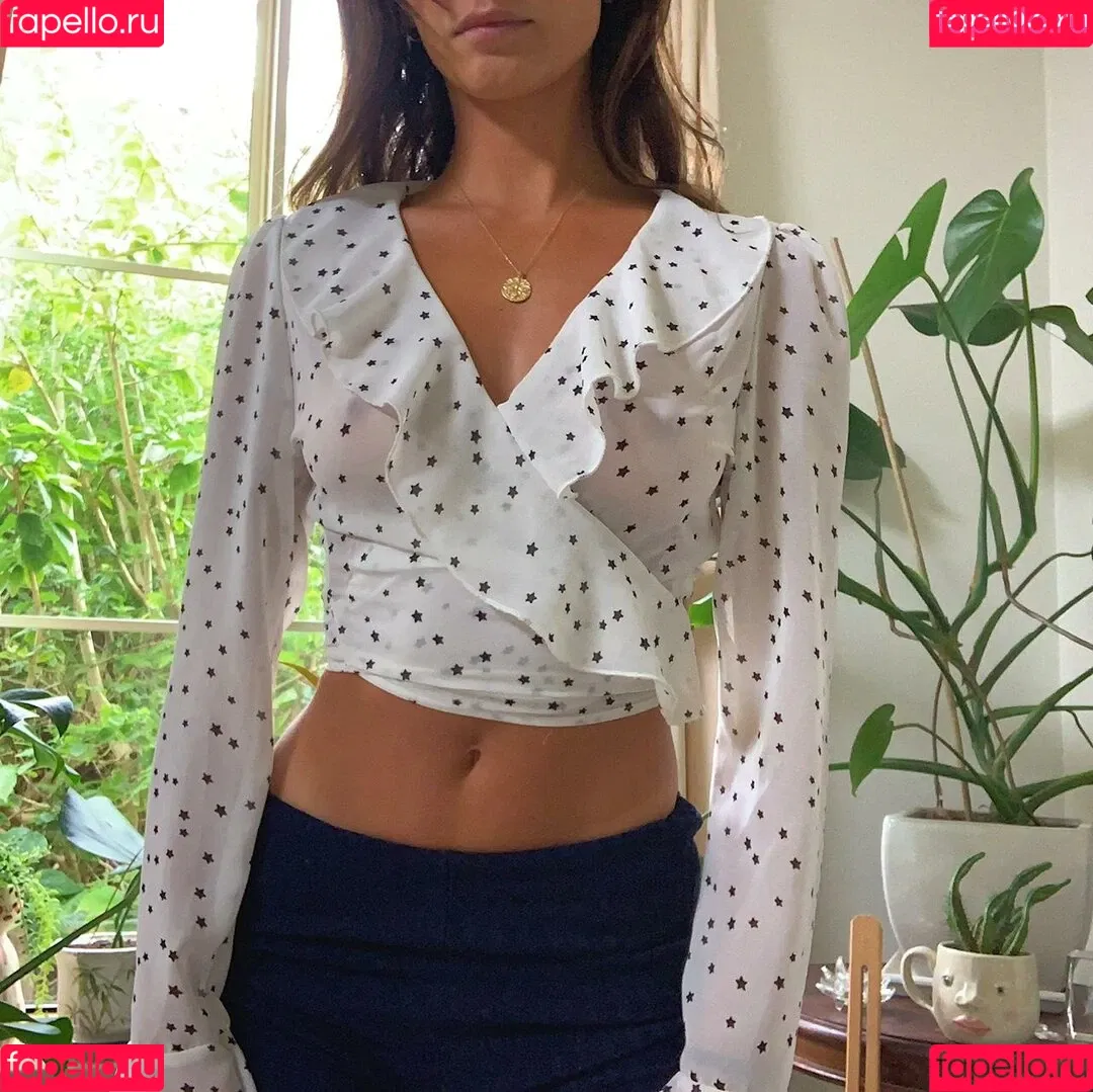 Steph Mandich / shopmononoke / stephmandich Onlyfans Photo Gallery 