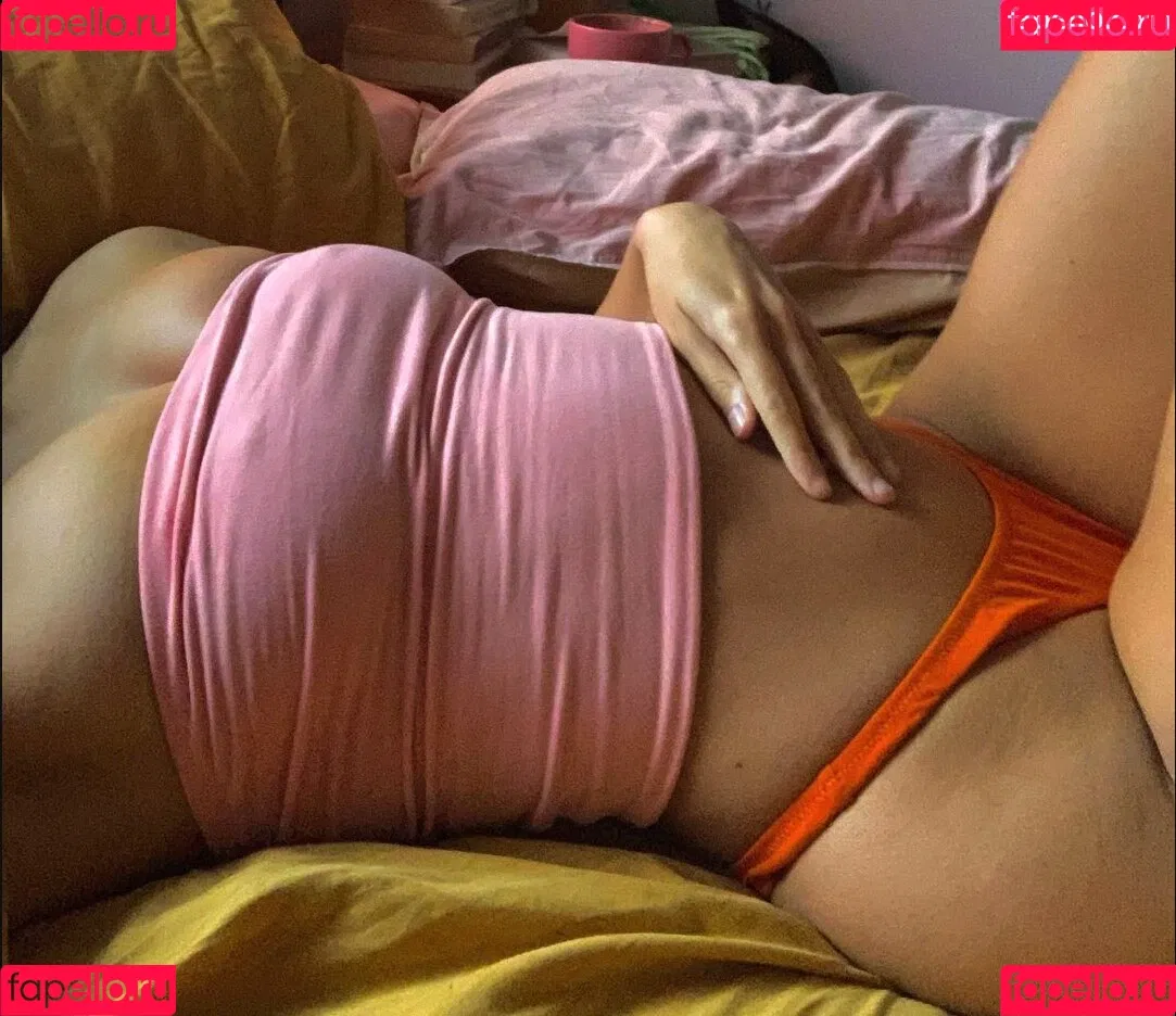 Steph Mandich / shopmononoke / stephmandich Onlyfans Photo Gallery 
