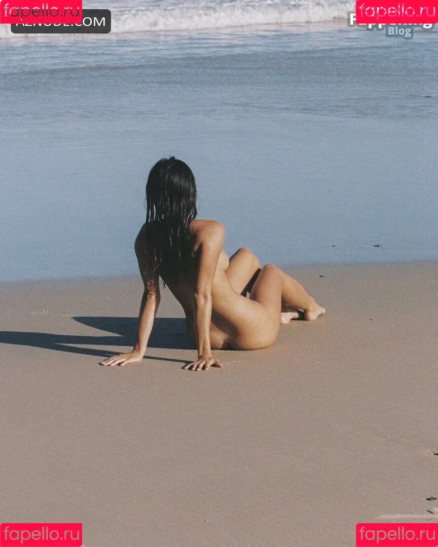 Steph Mandich / shopmononoke / stephmandich Onlyfans Photo Gallery 