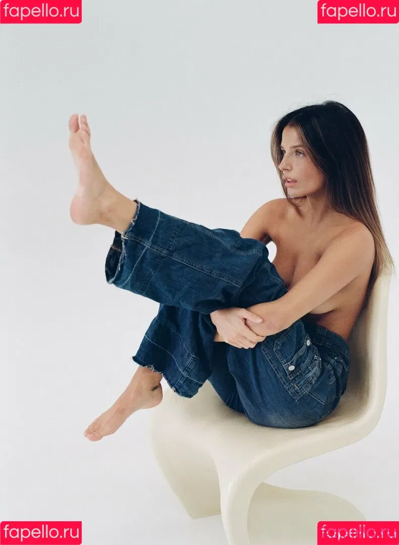 Steph Mandich / shopmononoke / stephmandich Onlyfans Photo Gallery 