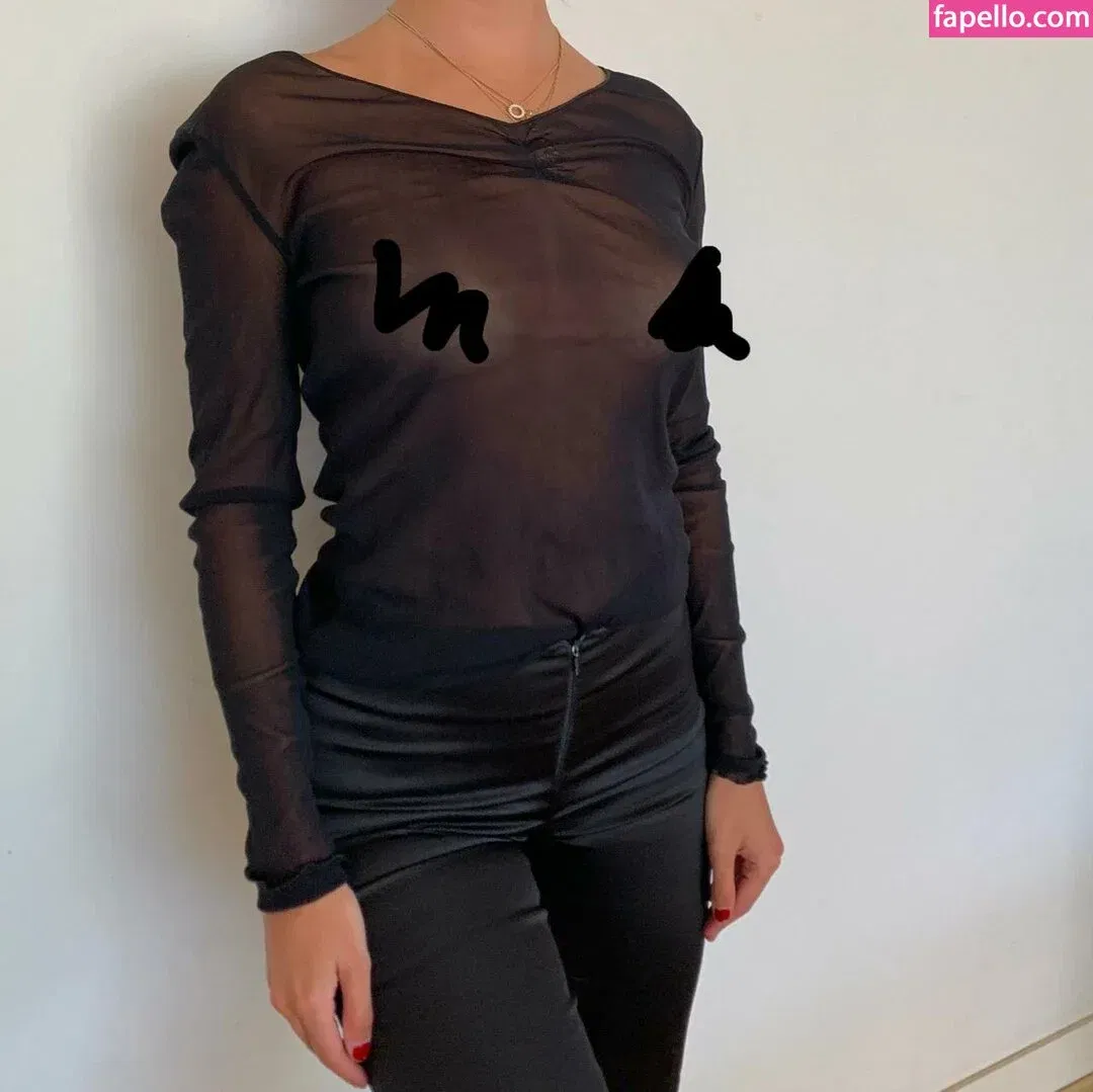 Steph Mandich / shopmononoke / stephmandich Onlyfans Photo Gallery 