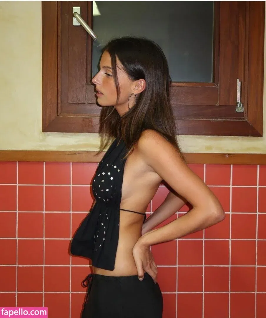 Steph Mandich / shopmononoke / stephmandich Onlyfans Photo Gallery 