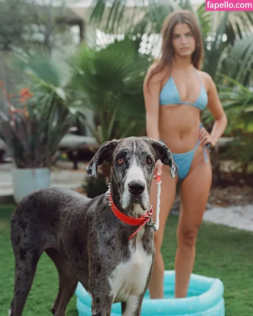 Steph Mandich / shopmononoke / stephmandich Onlyfans Photo Gallery 