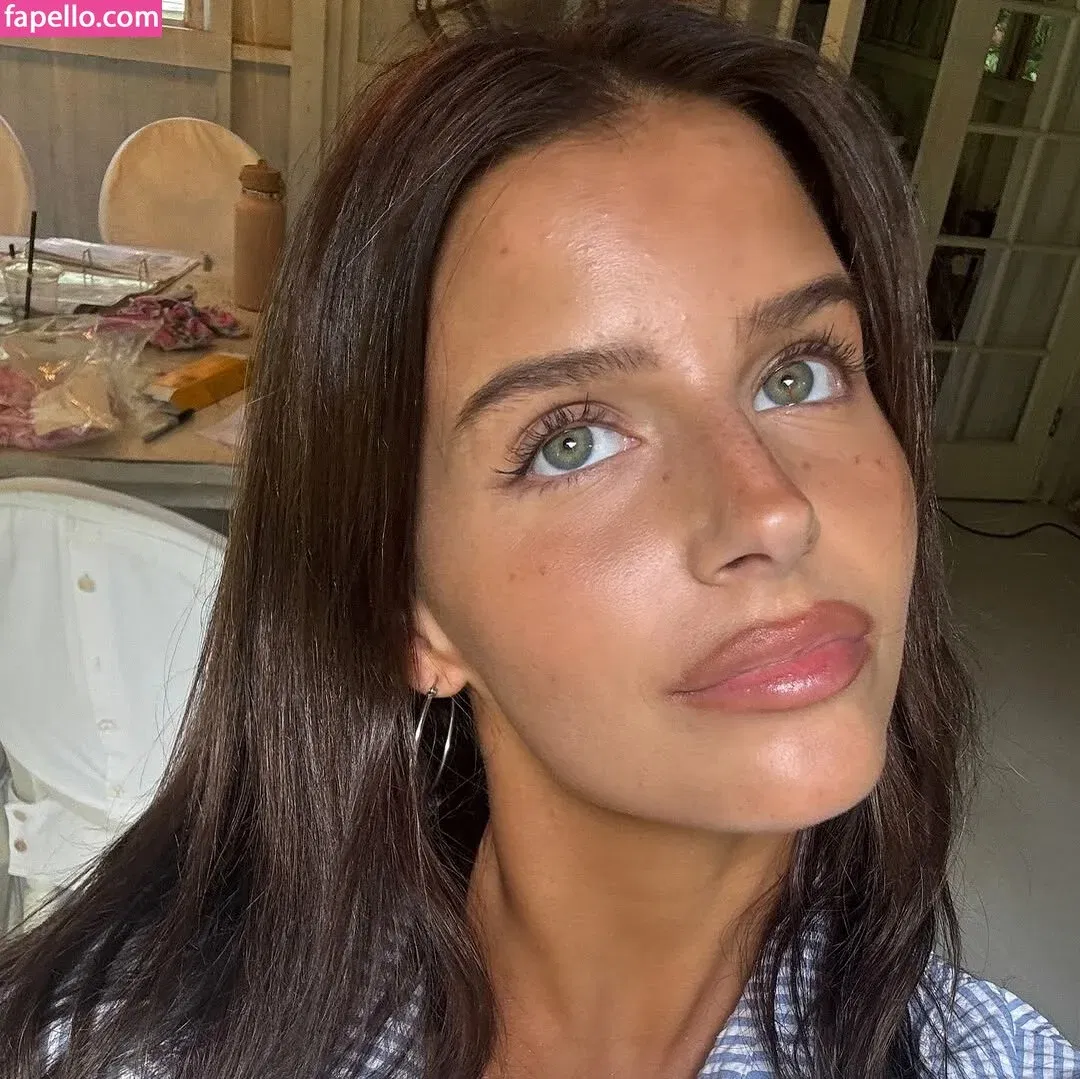 Steph Mandich / shopmononoke / stephmandich Onlyfans Photo Gallery 