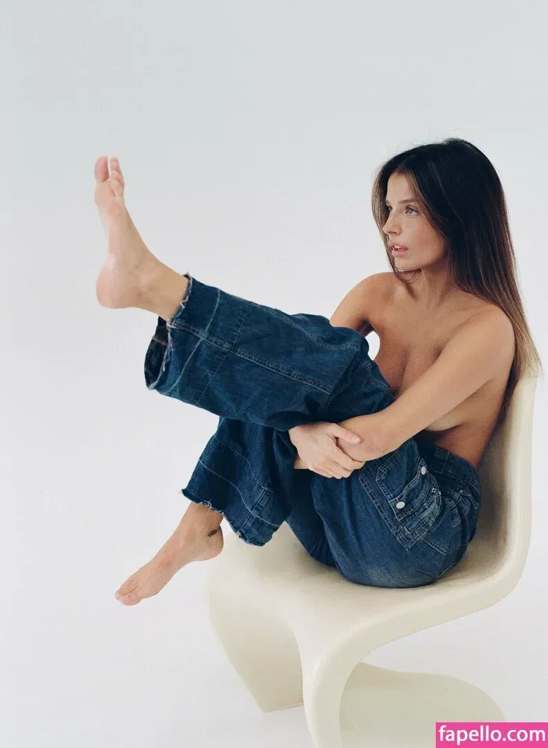 Steph Mandich / shopmononoke / stephmandich Onlyfans Photo Gallery 