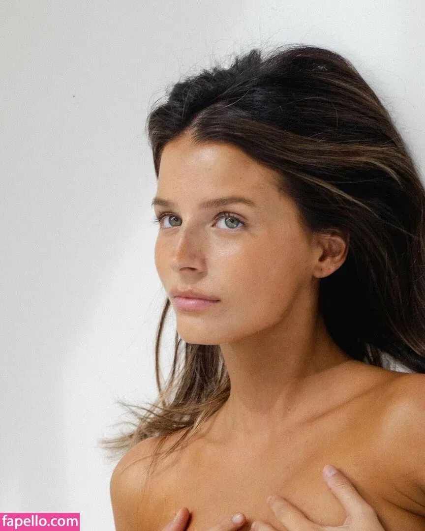 Steph Mandich / shopmononoke / stephmandich Onlyfans Photo Gallery 