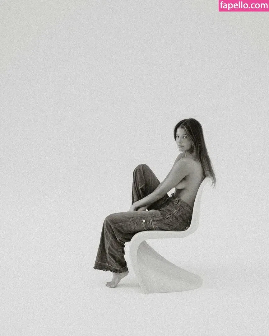 Steph Mandich / shopmononoke / stephmandich Onlyfans Photo Gallery 