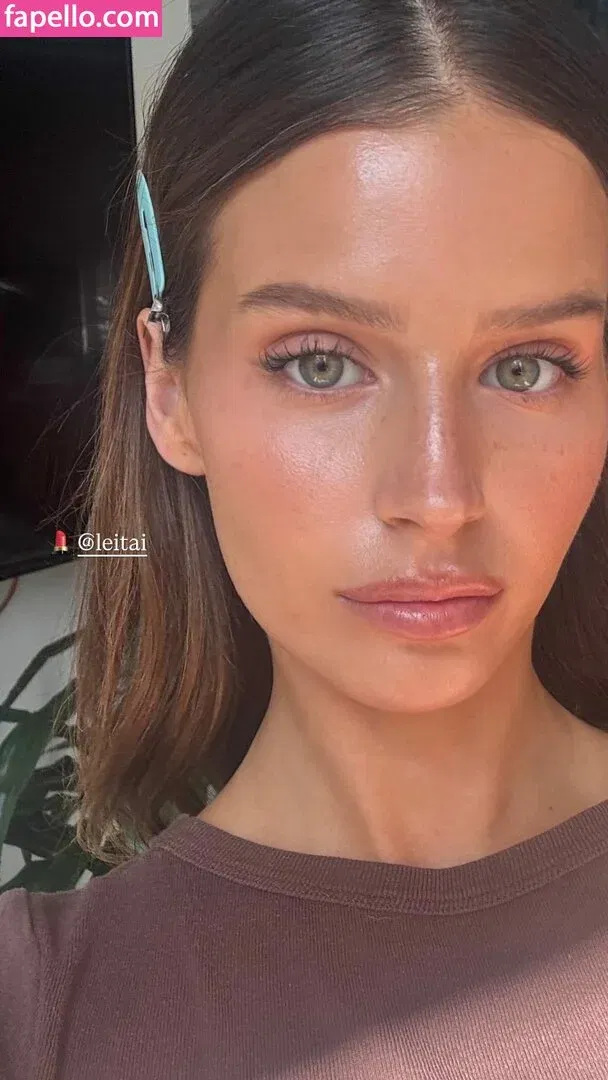 Steph Mandich / shopmononoke / stephmandich Onlyfans Photo Gallery 