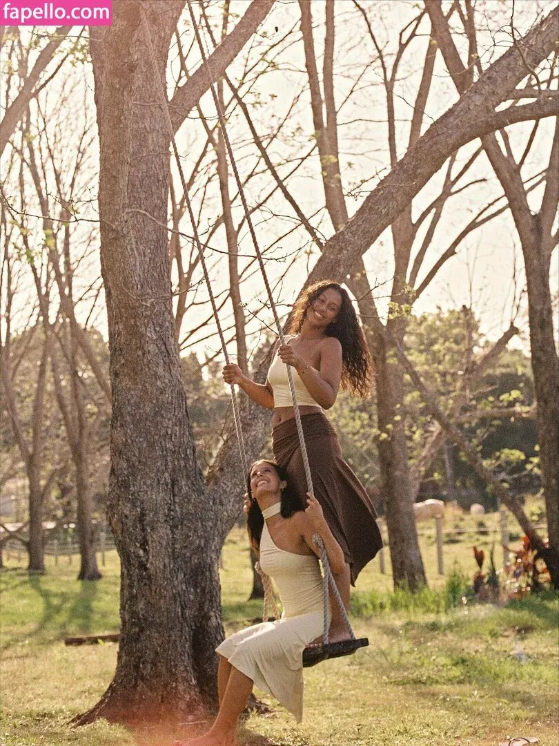 Steph Mandich / shopmononoke / stephmandich Onlyfans Photo Gallery 