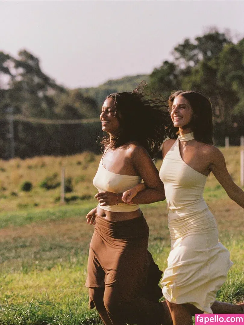 Steph Mandich / shopmononoke / stephmandich Onlyfans Photo Gallery 