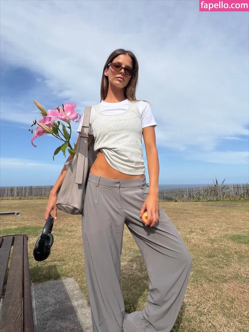 Steph Mandich / shopmononoke / stephmandich Onlyfans Photo Gallery 