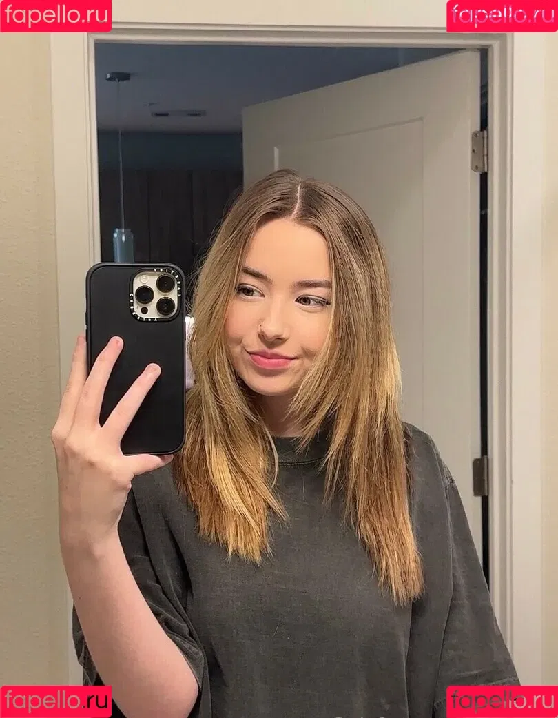 Aluraye / AlyssaHulsey Onlyfans Photo Gallery 
