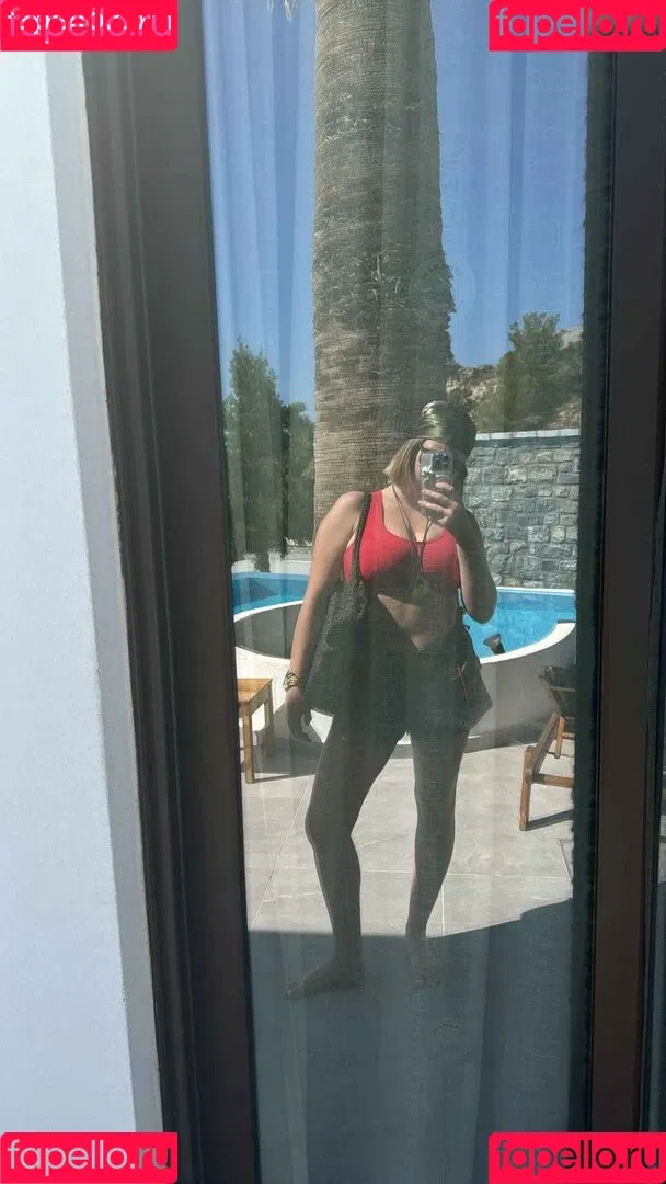 Allie Sherlock / alliesherlock Onlyfans Photo Gallery 