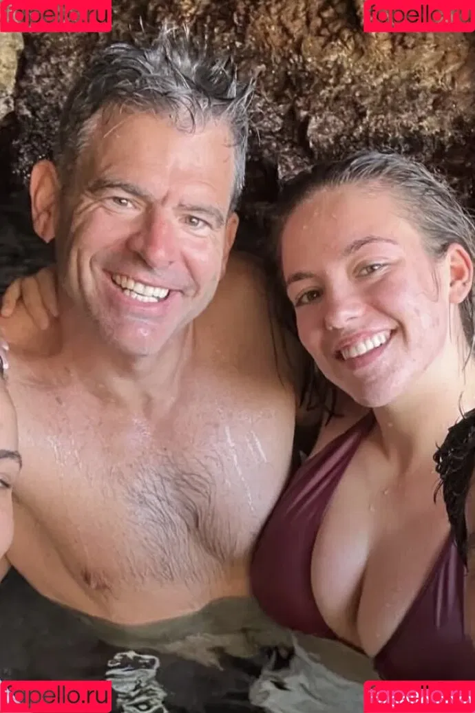 Allie Sherlock / alliesherlock Onlyfans Photo Gallery 