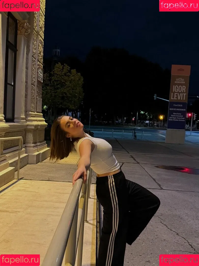 Allie Sherlock / alliesherlock Onlyfans Photo Gallery 