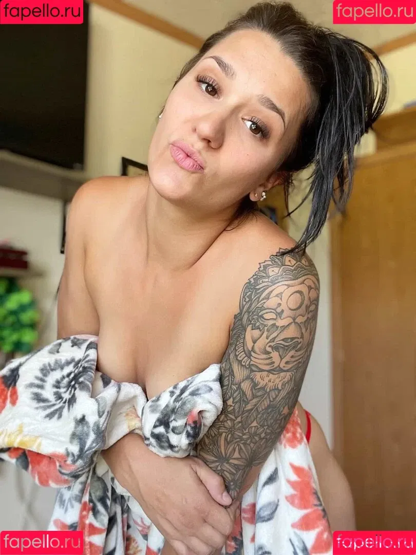 Hailey Lee / hailey1738_ / haileylee69 / https: Onlyfans Photo Gallery 