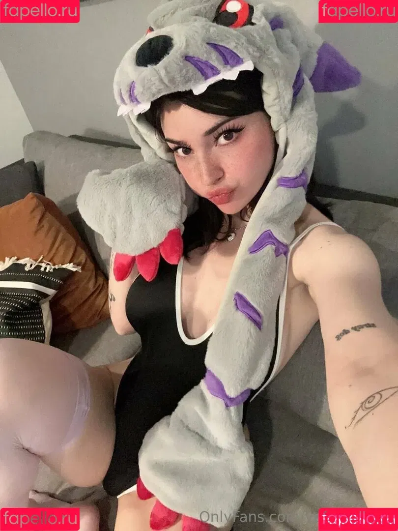 UKTransGirl / Yesangelgirl / mvtransofficial Onlyfans Photo Gallery 