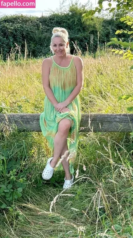 Jan Burton / https: / jan_burton1 / janburton Onlyfans Photo Gallery 