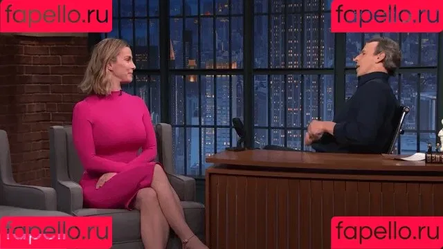 Betty Gilpin / voldemortbarbieclown Onlyfans Photo Gallery 