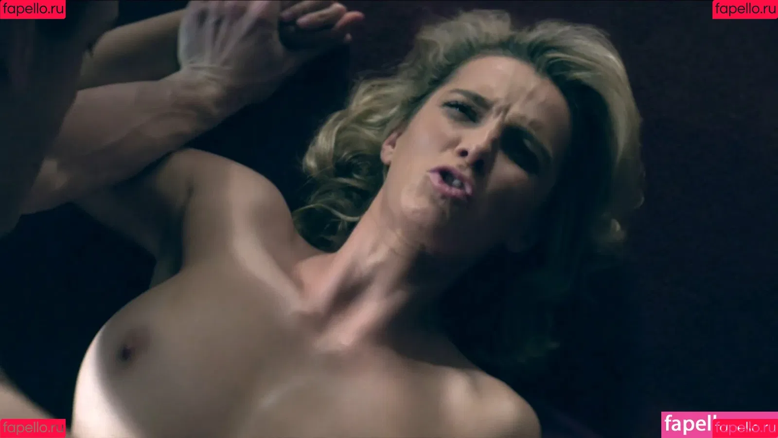 Betty Gilpin / voldemortbarbieclown Onlyfans Photo Gallery 