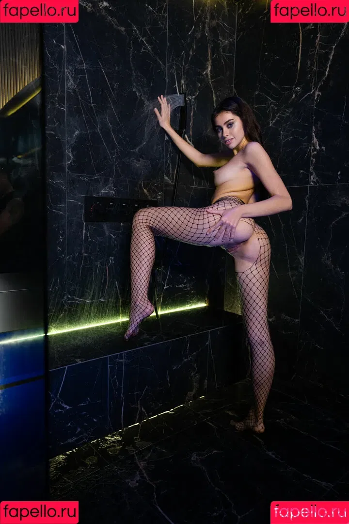 Alissa Foxy / Victoria Garin / alissa__foxy / alissa_foxy Onlyfans Photo Gallery 