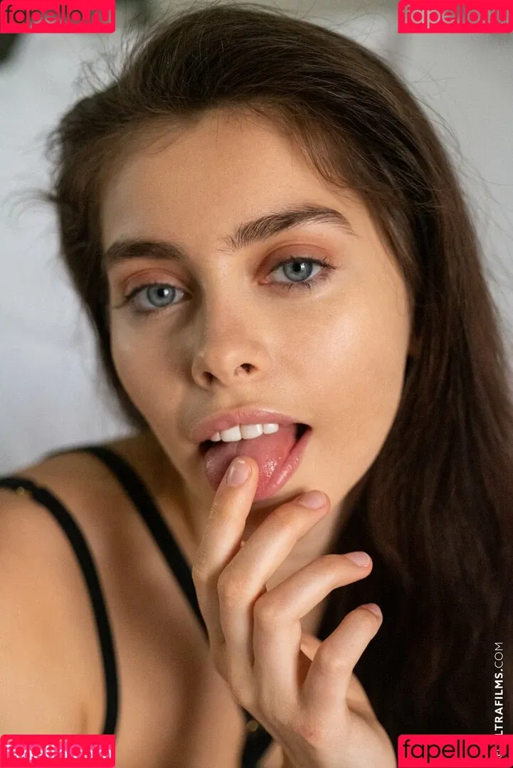 Alissa Foxy / Victoria Garin / alissa__foxy / alissa_foxy Onlyfans Photo Gallery 