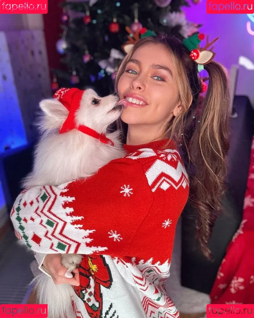 Alissa Foxy / Victoria Garin / alissa__foxy / alissa_foxy Onlyfans Photo Gallery 