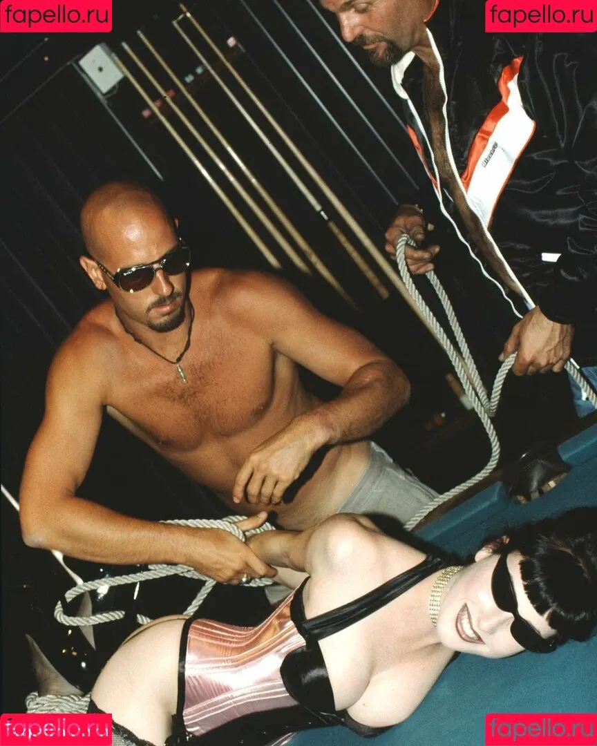 Dita Von Teese / Ditavonteese / creepy___spice Onlyfans Photo Gallery 