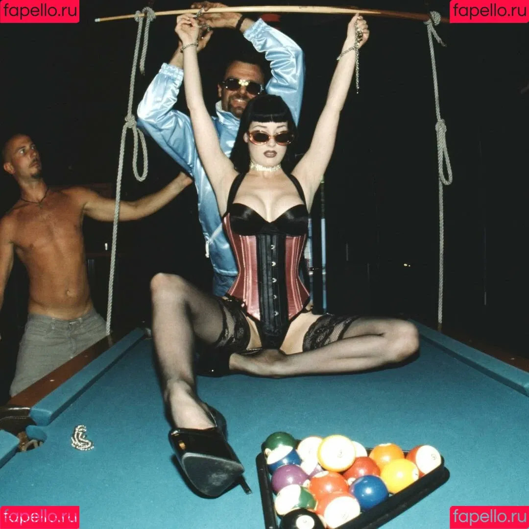 Dita Von Teese / Ditavonteese / creepy___spice Onlyfans Photo Gallery 