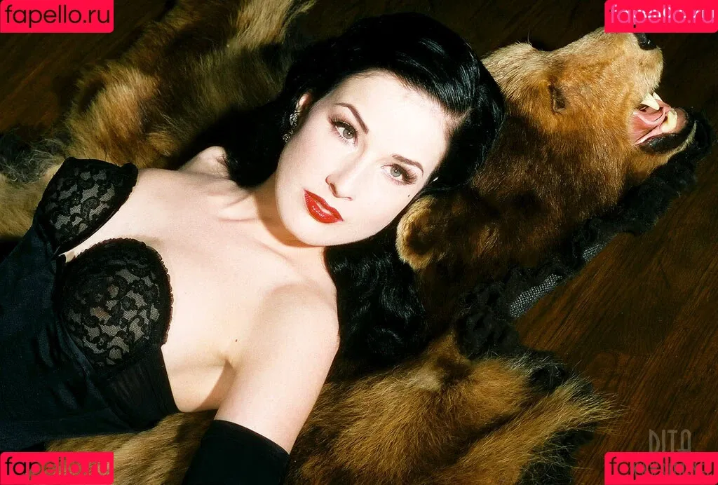 Dita Von Teese / Ditavonteese / creepy___spice Onlyfans Photo Gallery 
