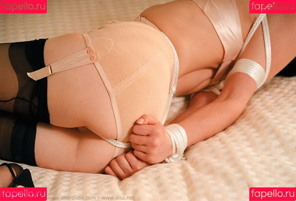 Dita Von Teese / Ditavonteese / creepy___spice Onlyfans Photo Gallery 