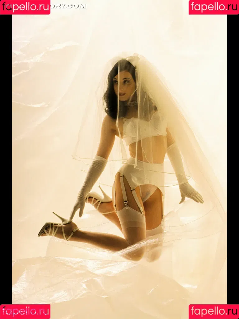 Dita Von Teese / Ditavonteese / creepy___spice Onlyfans Photo Gallery 