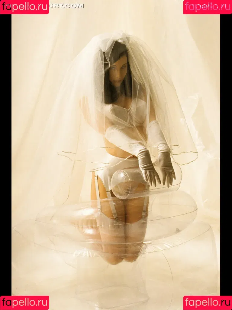 Dita Von Teese / Ditavonteese / creepy___spice Onlyfans Photo Gallery 